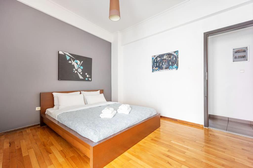 Apartment In The Middle Of Everything Athen Eksteriør billede