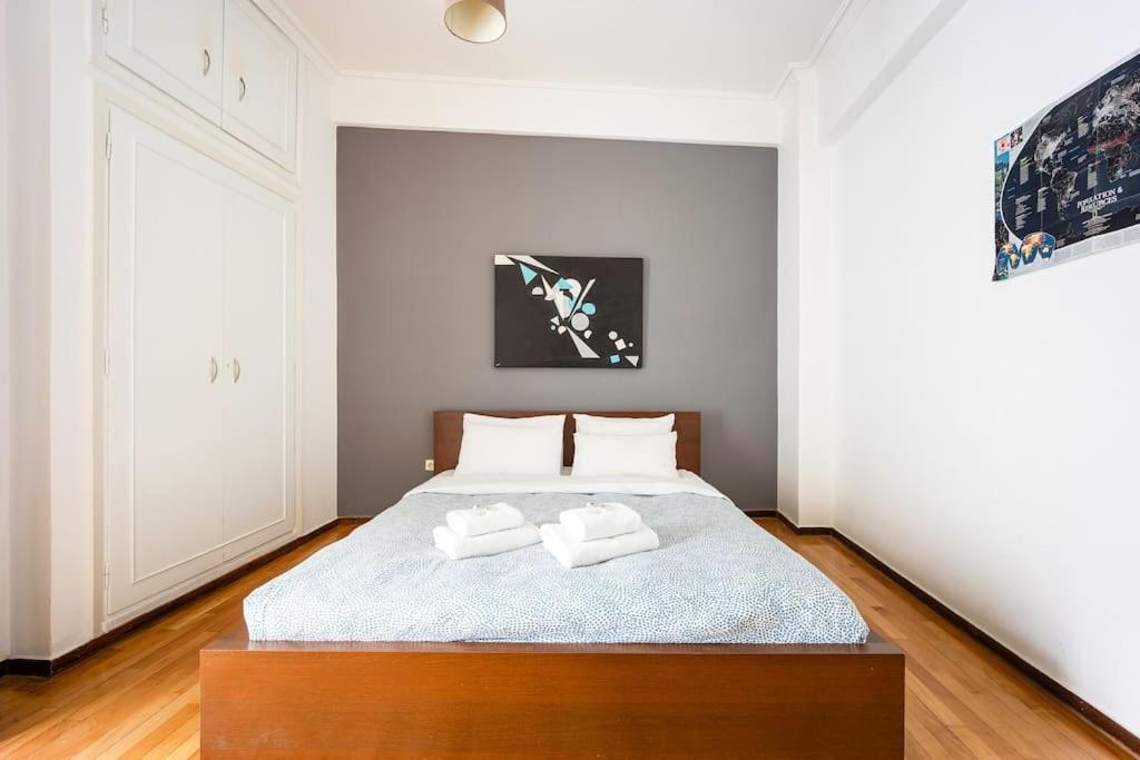 Apartment In The Middle Of Everything Athen Eksteriør billede